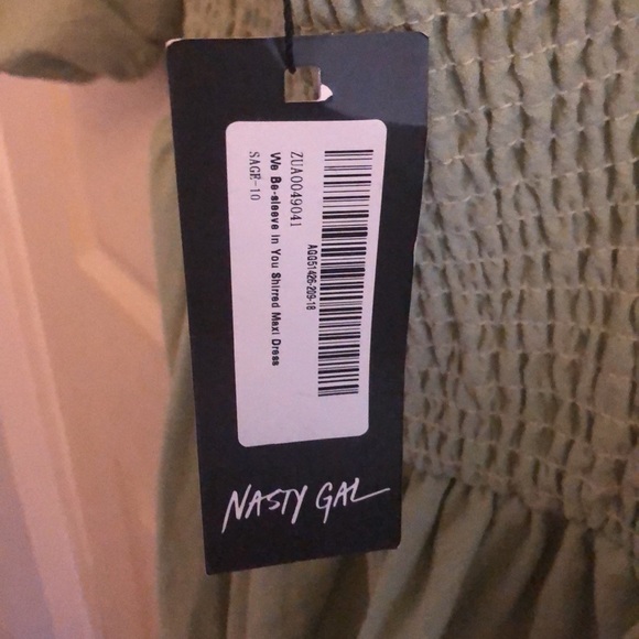 Green nasty gal maxi dress - Picture 6 of 6